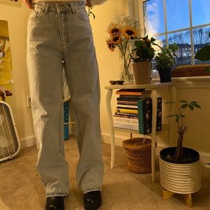 Baggy jeans